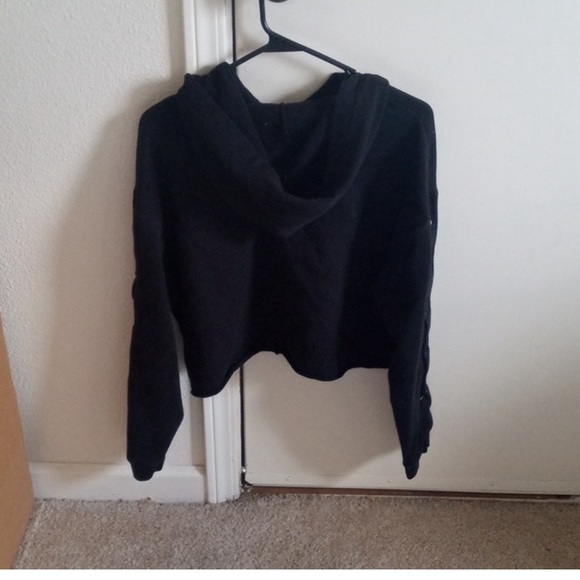 PINK hooded Sweatshirt black laced cropped hoodie gym beach pool Victoria’s - Picture 4 of 8